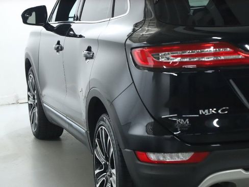 Used 2017 Lincoln MKC Premiere image 41