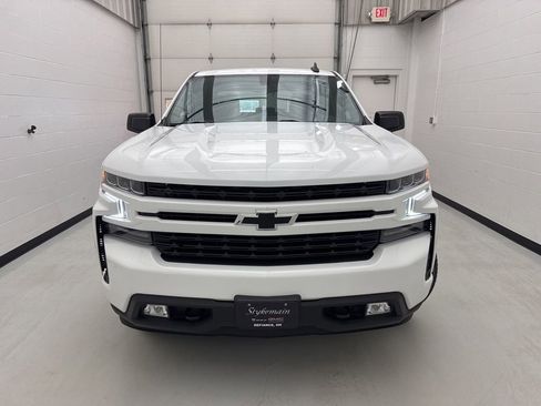Used 2022 Chevrolet Silverado 1500 RST w/ Bed Protection Package AWD/4WD image 2