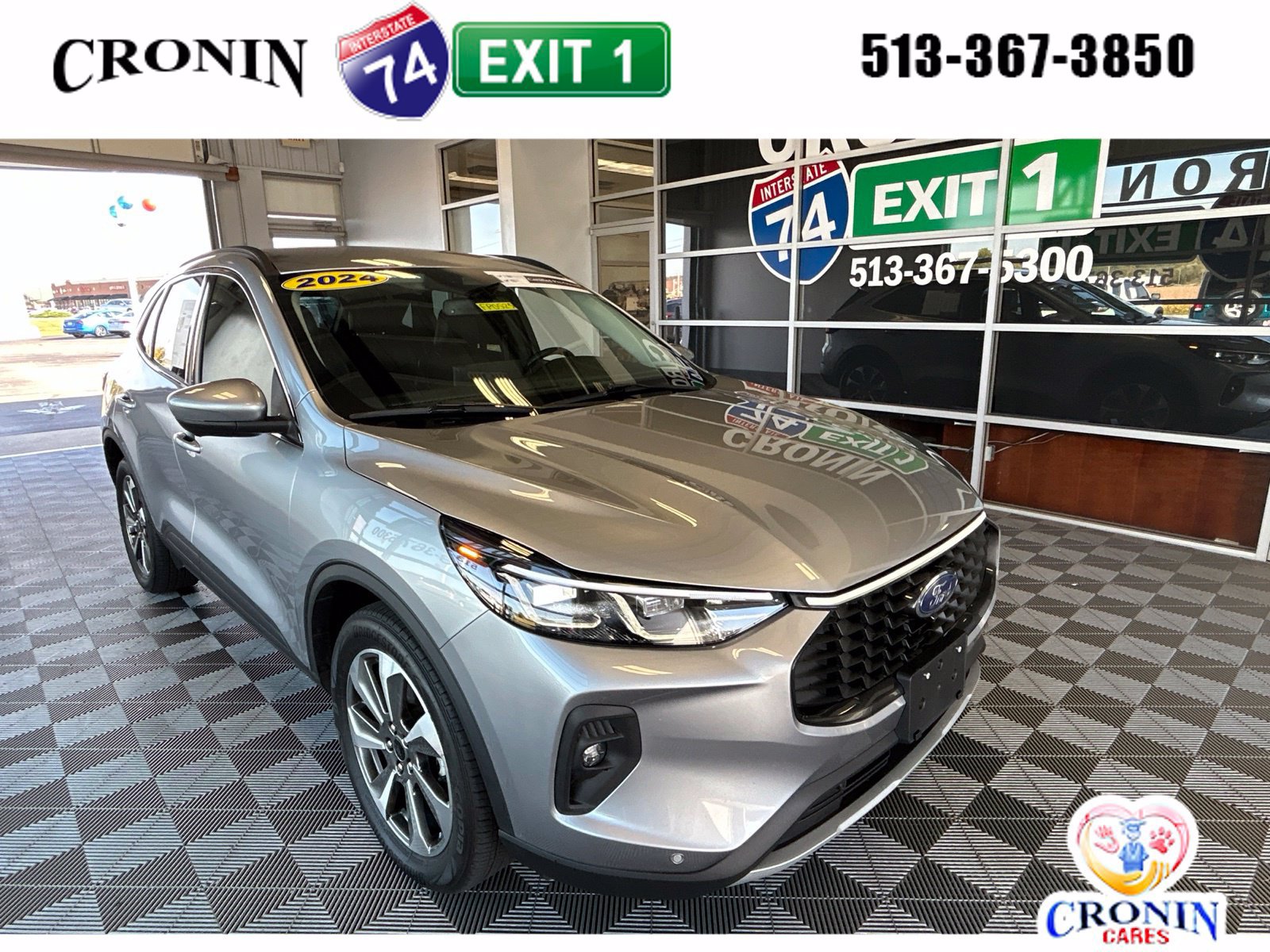 Used 2024 Ford Escape Platinum AWD/4WD image 1