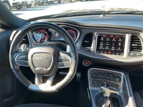 Used 2021 Dodge Challenger SRT Hellcat Redeye image 17