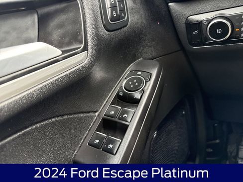 Used 2024 Ford Escape Platinum AWD/4WD image 26