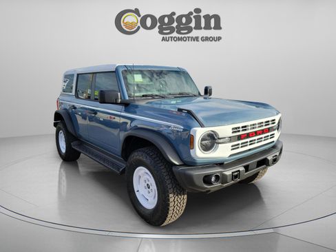 New 2025 Ford Bronco Heritage Edition image 5