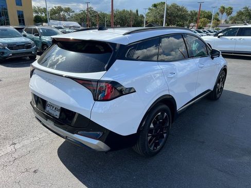 Used 2026 Kia Sportage SX image 5
