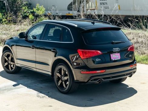 Used 2011 Audi Q5 3.2 Premium Plus w/ Audi MMI Navigation Plus Pkg image 45