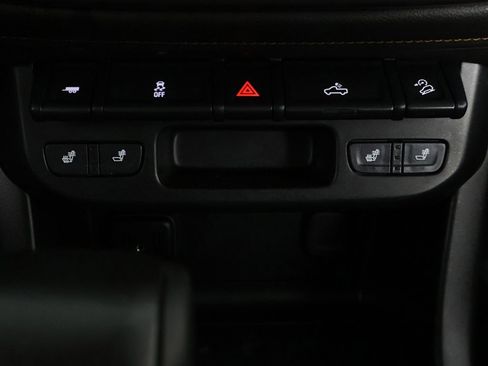 Used 2021 GMC Canyon AT4 w/ Trailering Package image 39