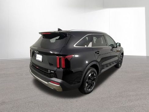 New 2026 Kia Sorento S image 13
