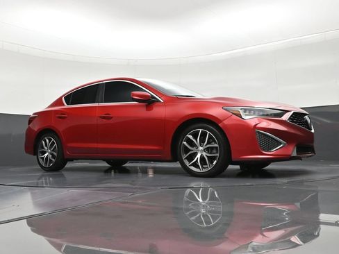 Used 2020 Acura ILX w/ Premium Package FWD image 27