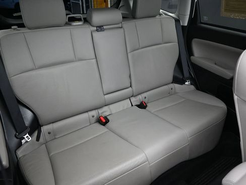 Used 2016 Subaru Forester 2.5i Touring w/ Eyesight & Navigation System image 34