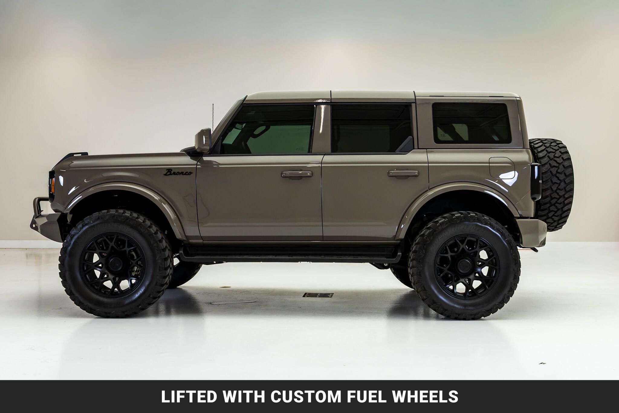 Used 2026 Ford Bronco Outer Banks AWD/4WD image 5