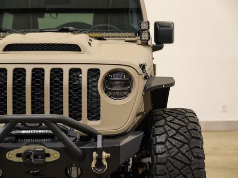 Used 2024 Jeep Wrangler Unlimited Sport AWD/4WD image 4