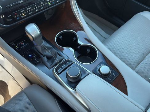 Used 2017 Lexus RX 350 AWD image 16