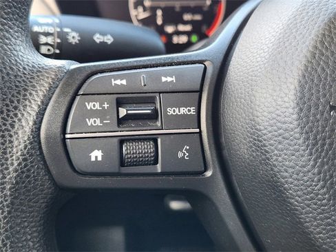 Used 2024 Honda HR-V LX image 28