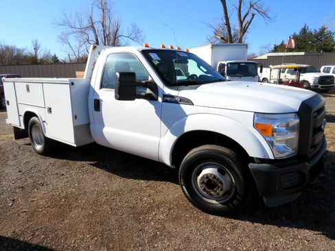 Used 2014 Ford F350 XL image 3