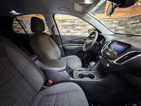 Used 2024 Chevrolet Equinox LT AWD/4WD image 16