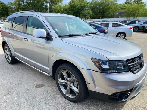 Used 2017 Dodge Journey Crossroad FWD image 7