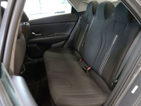 Used 2023 Hyundai Elantra SEL w/ Convenience Package FWD image 44