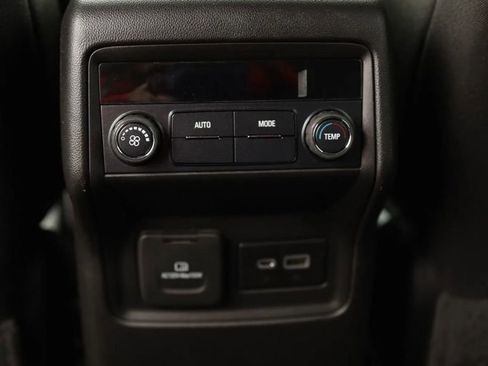 Used 2020 GMC Acadia SLE w/ Driver Convenience Package image 31