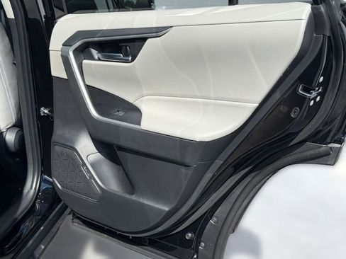 New 2025 Toyota RAV4 XLE image 32