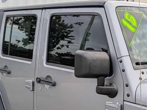 Used 2015 Jeep Wrangler Unlimited Sport w/ Quick Order Package 24S AWD/4WD image 10