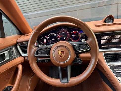 Certified 2023 Porsche Panamera 4 Platinum Edition AWD/4WD image 22