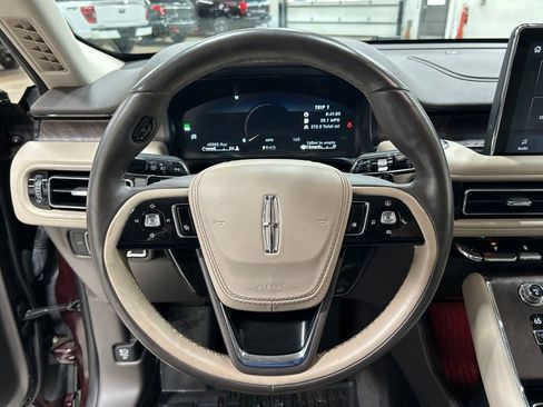 Used 2020 Lincoln Aviator Reserve w/ Equipment Group 202A AWD/4WD image 15