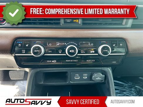 Used 2024 Honda Pilot Elite image 16