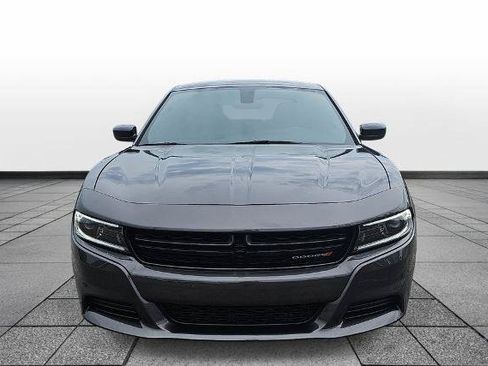 Used 2023 Dodge Charger SXT RWD image 2