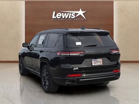 New 2025 Jeep Grand Cherokee L Summit image 3