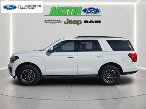 Certified 2022 Ford Expedition XLT AWD/4WD image 2