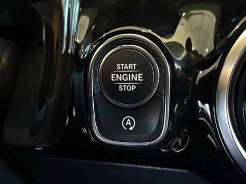 Used 2026 Mercedes-Benz GLA 250 GLA 250 image 14