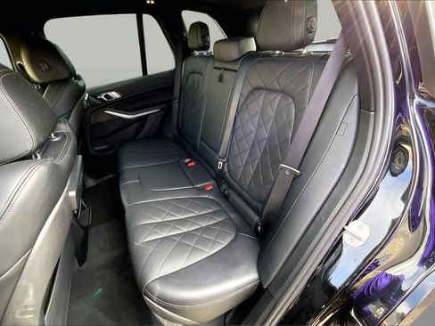 Used 2023 BMW X5 sDrive40i w/ M Sport Package RWD image 23