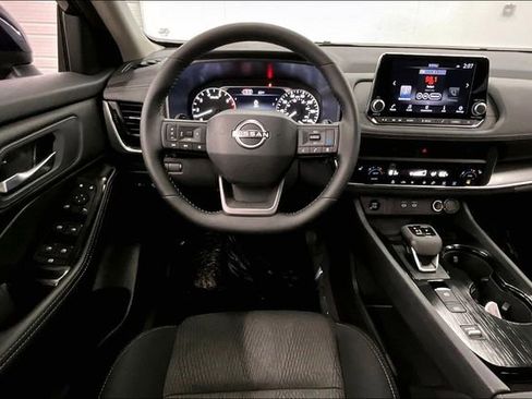 New 2026 Nissan Rogue SV FWD image 22