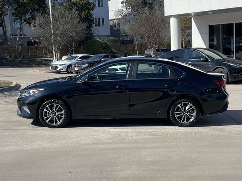 Used 2024 Kia Forte LXS image 3