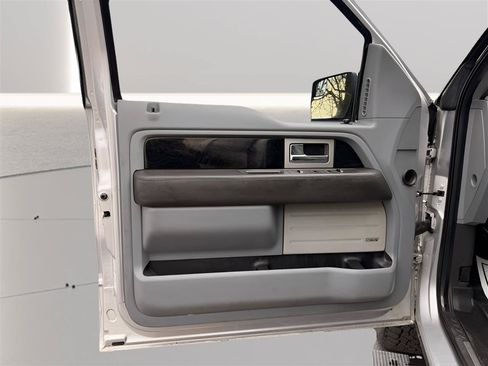 Used 2012 Ford F150 Platinum AWD/4WD image 26
