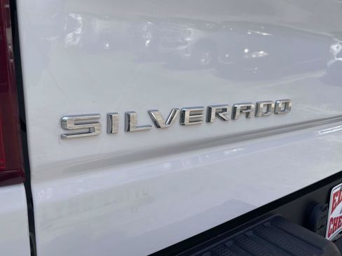 Used 2020 Chevrolet Silverado 1500 LT w/ All-Star Edition AWD/4WD image 29