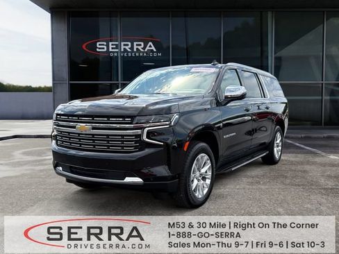 Used 2023 Chevrolet Suburban Premier w/ Advanced Technology Package AWD/4WD image 1