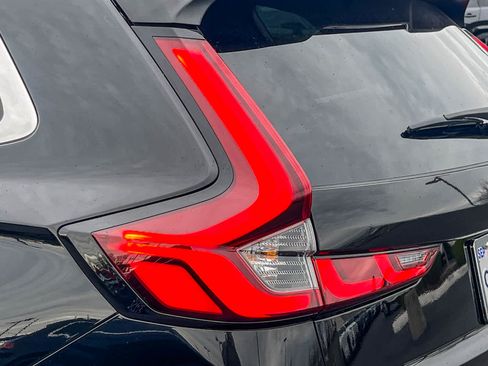 Used 2024 Honda CR-V EX image 8