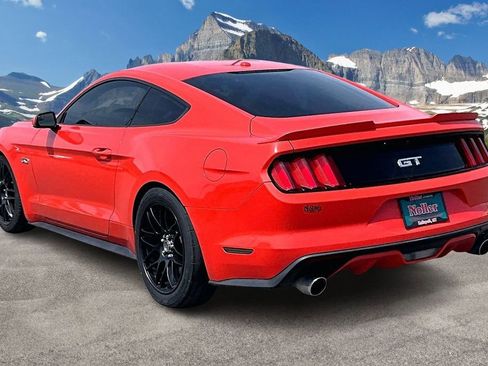 Used 2016 Ford Mustang GT Premium w/ GT Performance Package RWD image 13