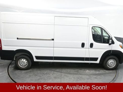 Used 2025 RAM ProMaster 2500 w/ Convenience Group image 29