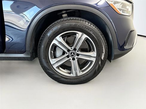 Used 2020 Mercedes-Benz GLC 300 4MATIC image 36