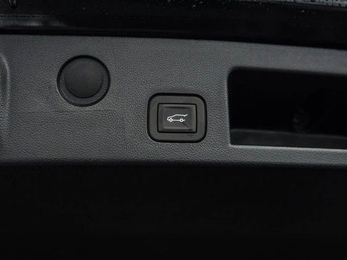 New 2026 GMC Terrain Denali AWD/4WD image 9