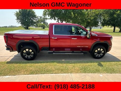 Used 2024 GMC Sierra 3500 Denali w/ Denali Reserve Package AWD/4WD image 8