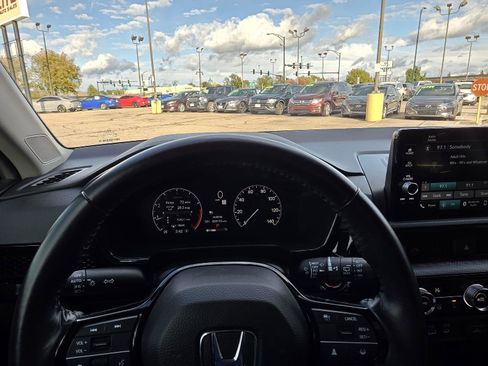 Used 2023 Honda CR-V EX-L image 28