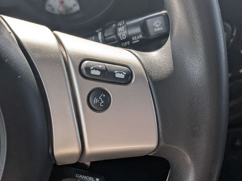 Used 2011 Toyota FJ Cruiser 4WD w/ Convenience Pkg image 16