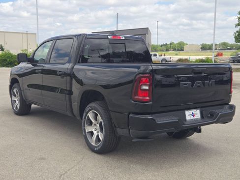 New 2026 RAM 1500 Express RWD image 3