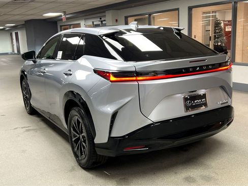 New 2026 Lexus RZ 450e AWD image 5