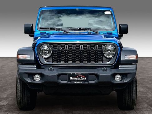 Used 2024 Jeep Wrangler Sport AWD/4WD image 5