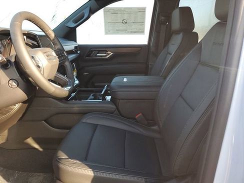 New 2026 GMC Yukon XL Denali w/ Sun & Power Step Package image 19