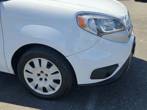 Used 2016 RAM ProMaster City Tradesman SLT w/ Rear Back-up Camera Group image 9