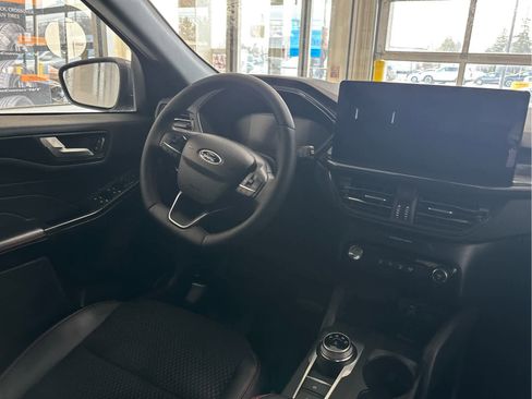 New 2025 Ford Escape ST-Line w/ Tech Pack #1 image 13